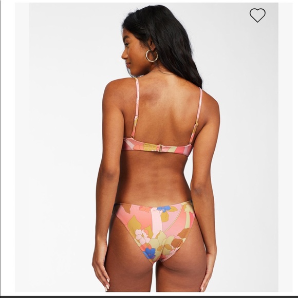 🆕NWT Billabong Groovy Garden Tropic Bikini Bottom - Picture 2 of 9